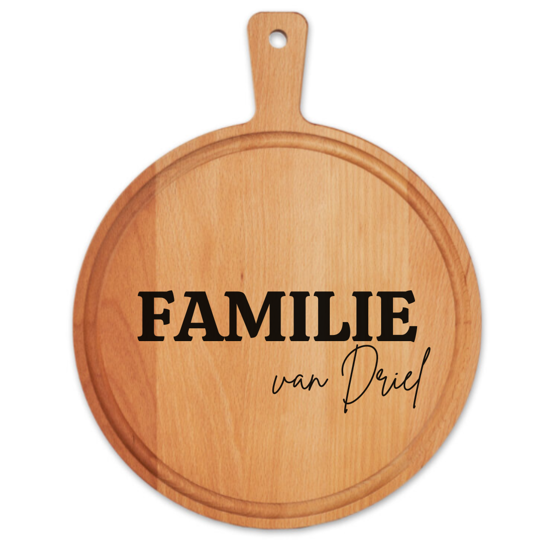 Familie Borrelplank Ø 30 cm – Gepersonaliseerd met Familienaam
