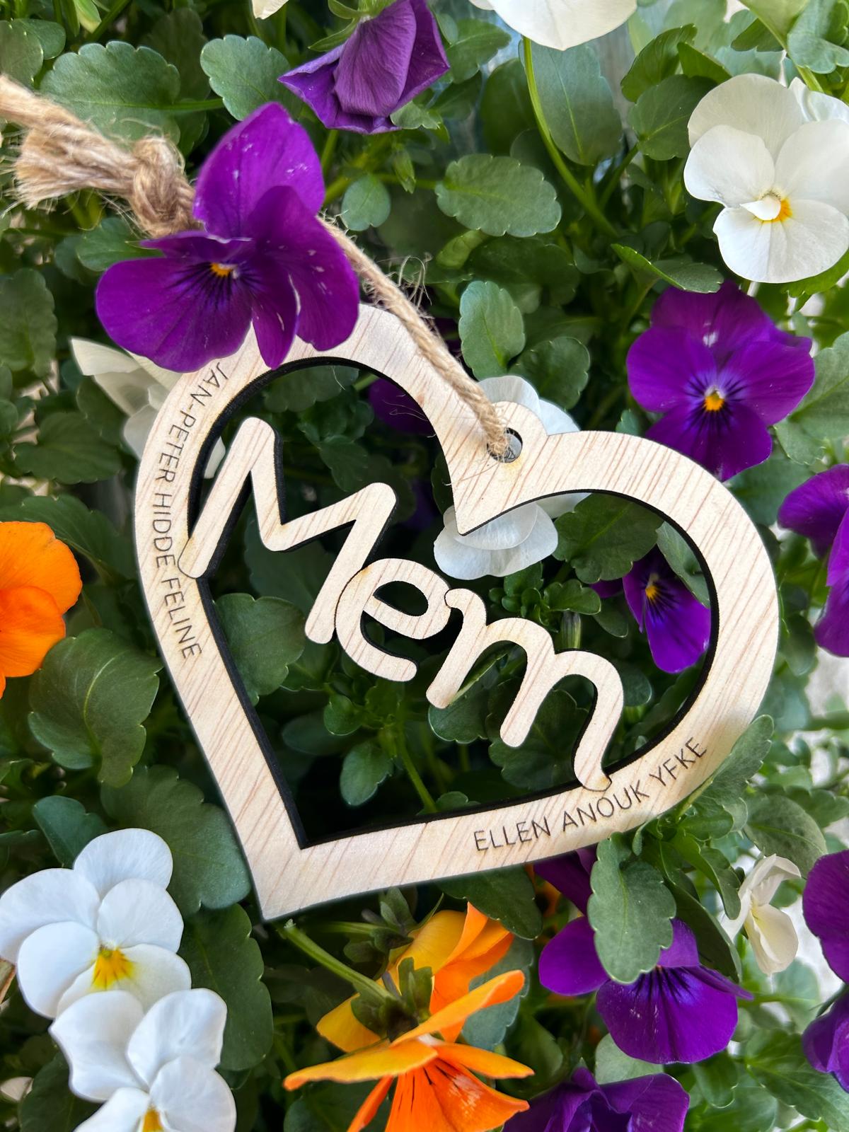 Houten Hart Gepersonaliseerd – Perfect voor Moederdag!
