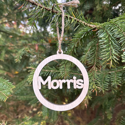 Kerstbal met Naam  - Gepersonaliseerde houten kersthanger